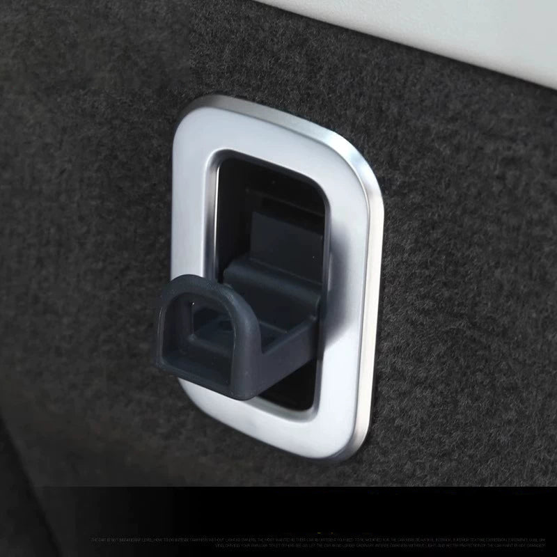 Additional product photo of Discovery 5 (2017-2026) Trunk Tailgate Hook Trim Frames