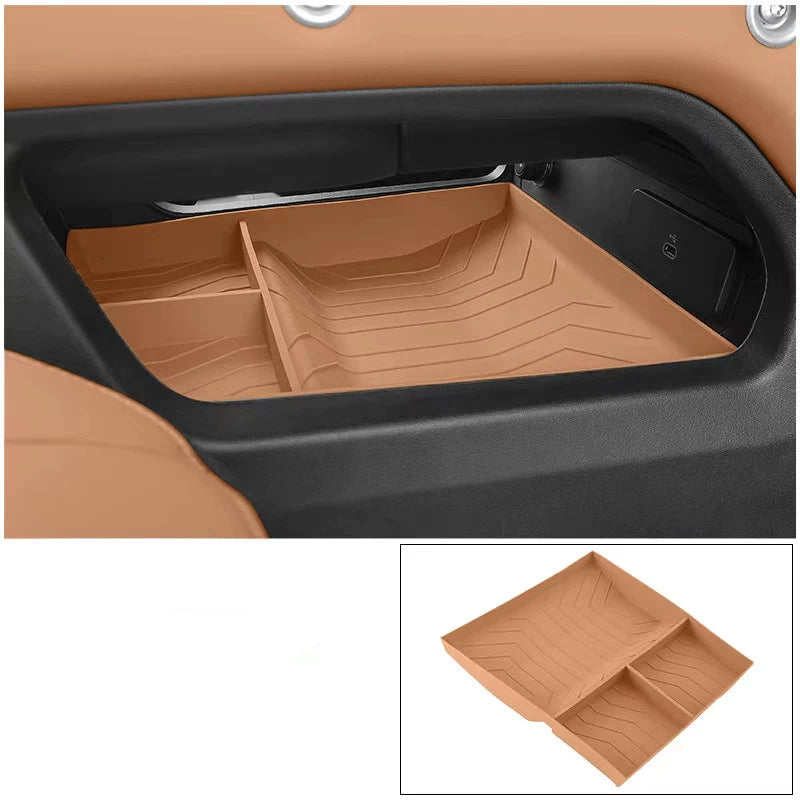 Additional product photo of 2020–2026 Defender 90/110/130 Lower Center Console Storage Mat