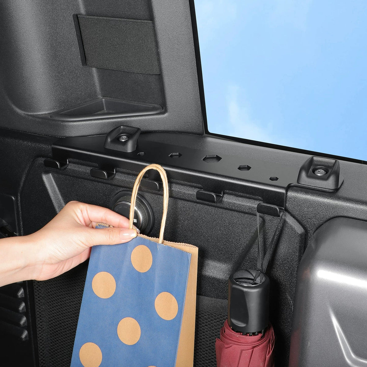2020-2026 Defender 110/90/130 Trunk Hook & Expansion Storage Frame