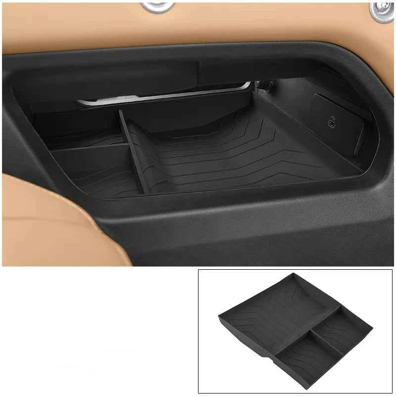 Additional product photo of 2020–2026 Defender 90/110/130 Lower Center Console Storage Mat