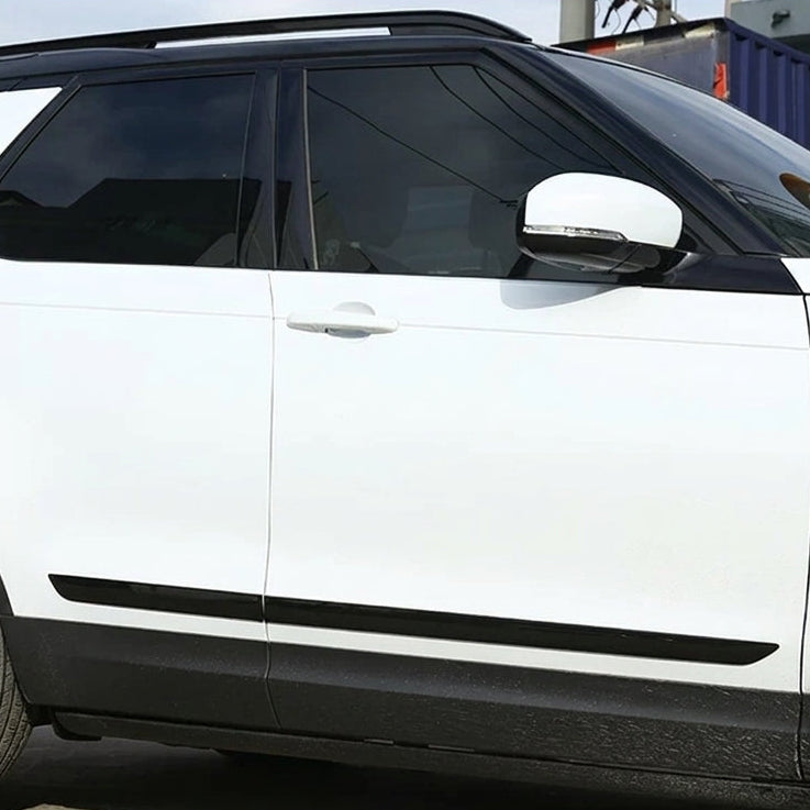 Additional product photo of 2017–2025 Discovery 5 Gloss Black Body Side Door Molding & Protection Strips