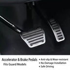 Additional product photo of Defender 90/110/130 Non-Slip Aluminum Brake & Gas Pedal Set (2020–2026)